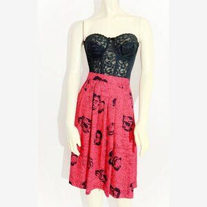 Vintage Black and Red Floral Print Midi Skirt / size Small-Medium